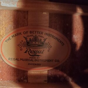 Vintage 1930s Regal Parlor Guitar - Lyon & Healy Quality Built - Image 7