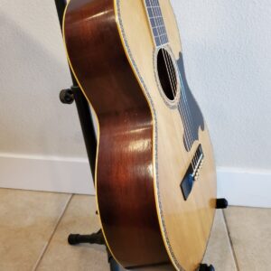 Vintage 1930s Regal Parlor Guitar - Lyon & Healy Quality Built - Image 12