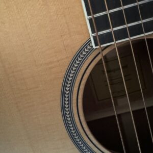 Orangewood Acoustic Guitar Hudson Torrefied Spruce dreadnought - Image 6