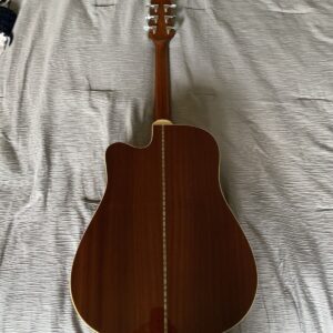 acoustic guitar used - Image 2