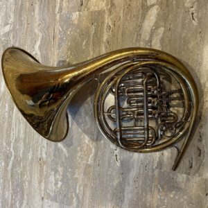 DEG (Getzen) Double B Flat To F Descant French Horn Made in the usa - Image 2
