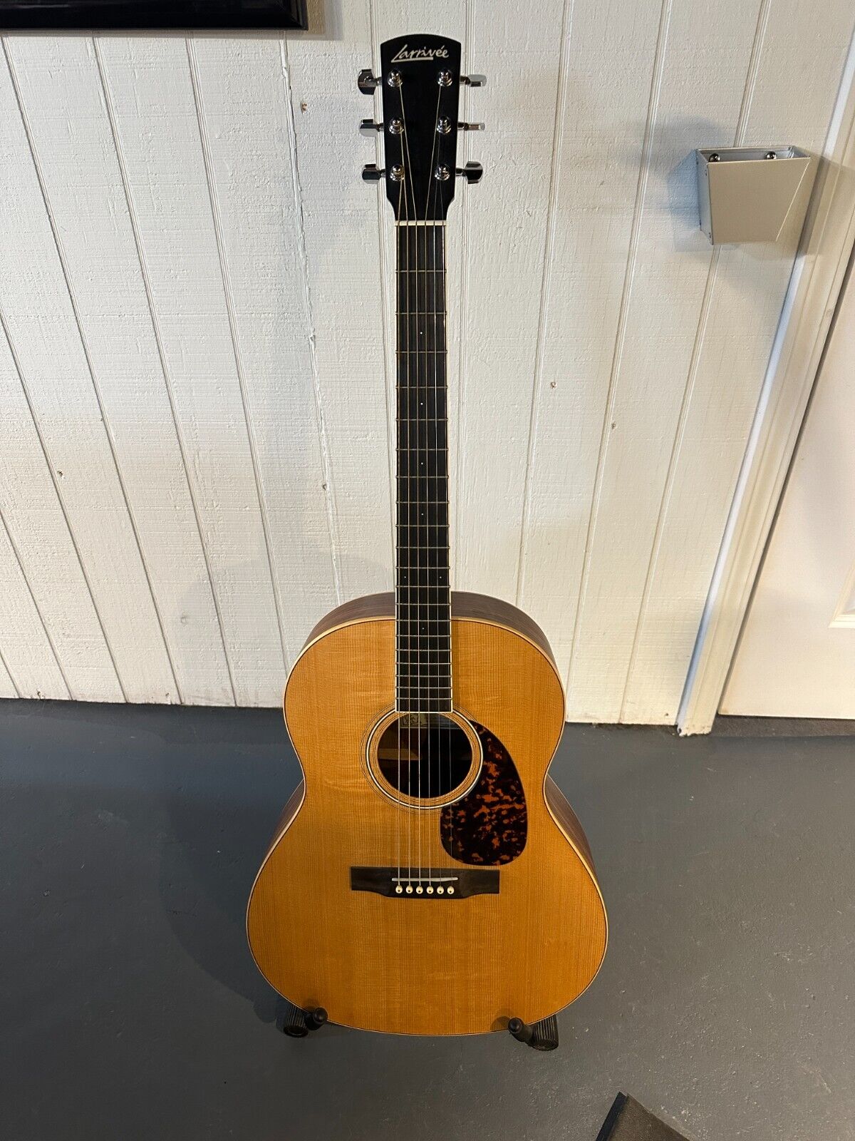Larrivée L-03R Acoustic Guitar Rosewood back Sitka top – Used 1
