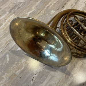 DEG (Getzen) Double B Flat To F Descant French Horn Made in the usa - Image 4