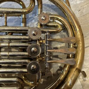 DEG (Getzen) Double B Flat To F Descant French Horn Made in the usa - Image 6