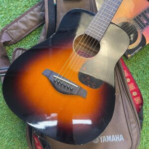 Yamaha FG-Junior JR2 Sunburst Acoustic Guitar With Case Bag - Image 4