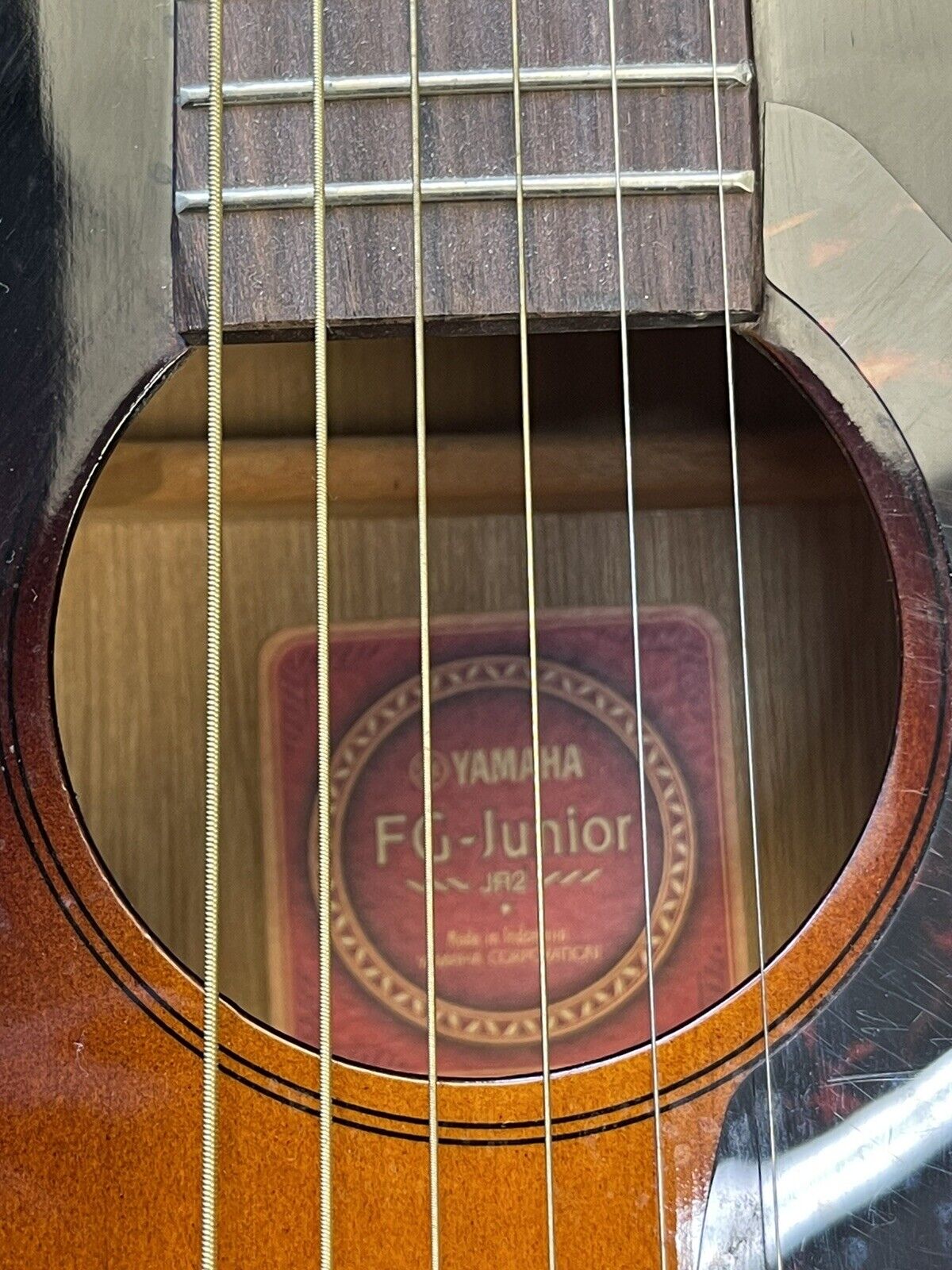 Yamaha FG-Junior JR2 Sunburst Acoustic Guitar With Case Bag 8