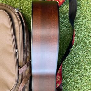 Yamaha FG-Junior JR2 Sunburst Acoustic Guitar With Case Bag - Image 17