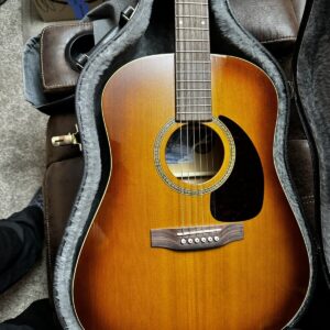 Seagull S6 Tobacco-Burst Acoustic Guitar With Hard Case And Ower Book - Image 6