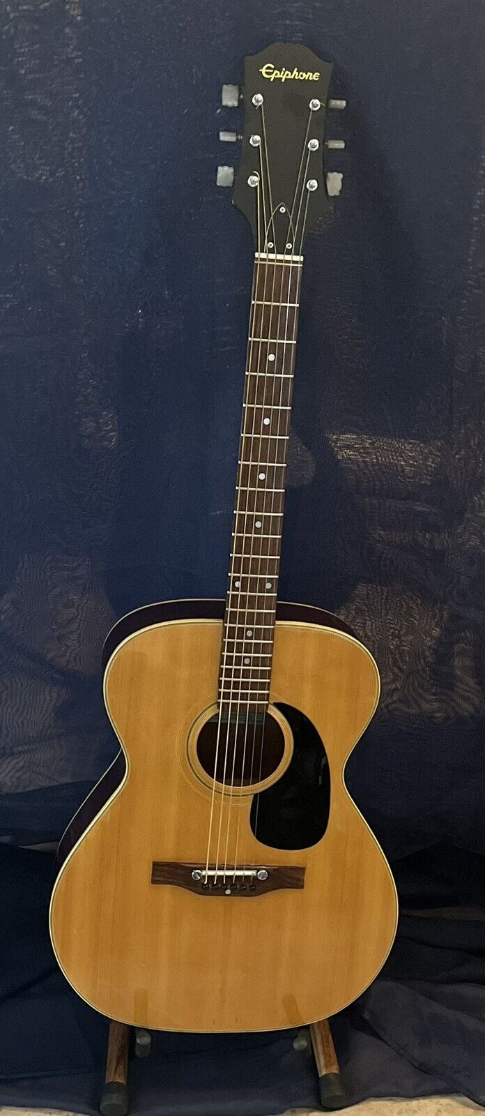 EPIPHONE ACOUSTIC Guitar 6732 1