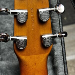 Seagull S6 Tobacco-Burst Acoustic Guitar With Hard Case And Ower Book - Image 9