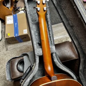 Seagull S6 Tobacco-Burst Acoustic Guitar With Hard Case And Ower Book - Image 11