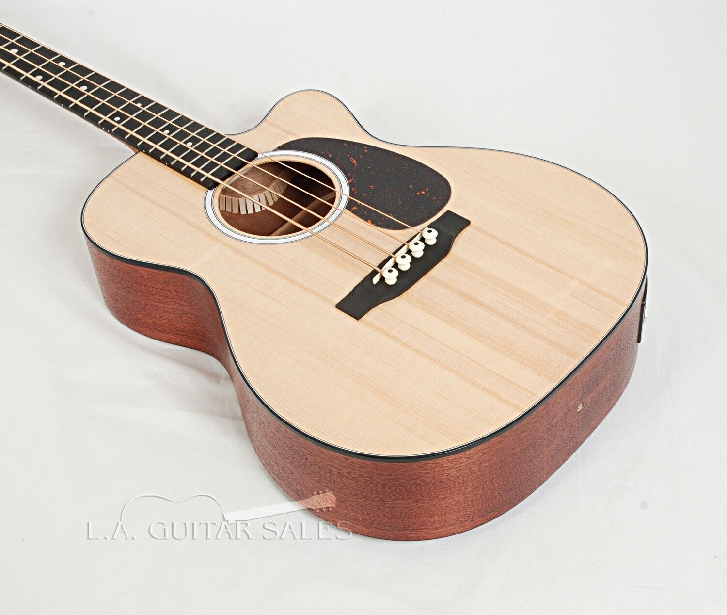 Martin 000CJR-10E Acoustic Electric Bass #33897 @ LA Guitar Sales 3