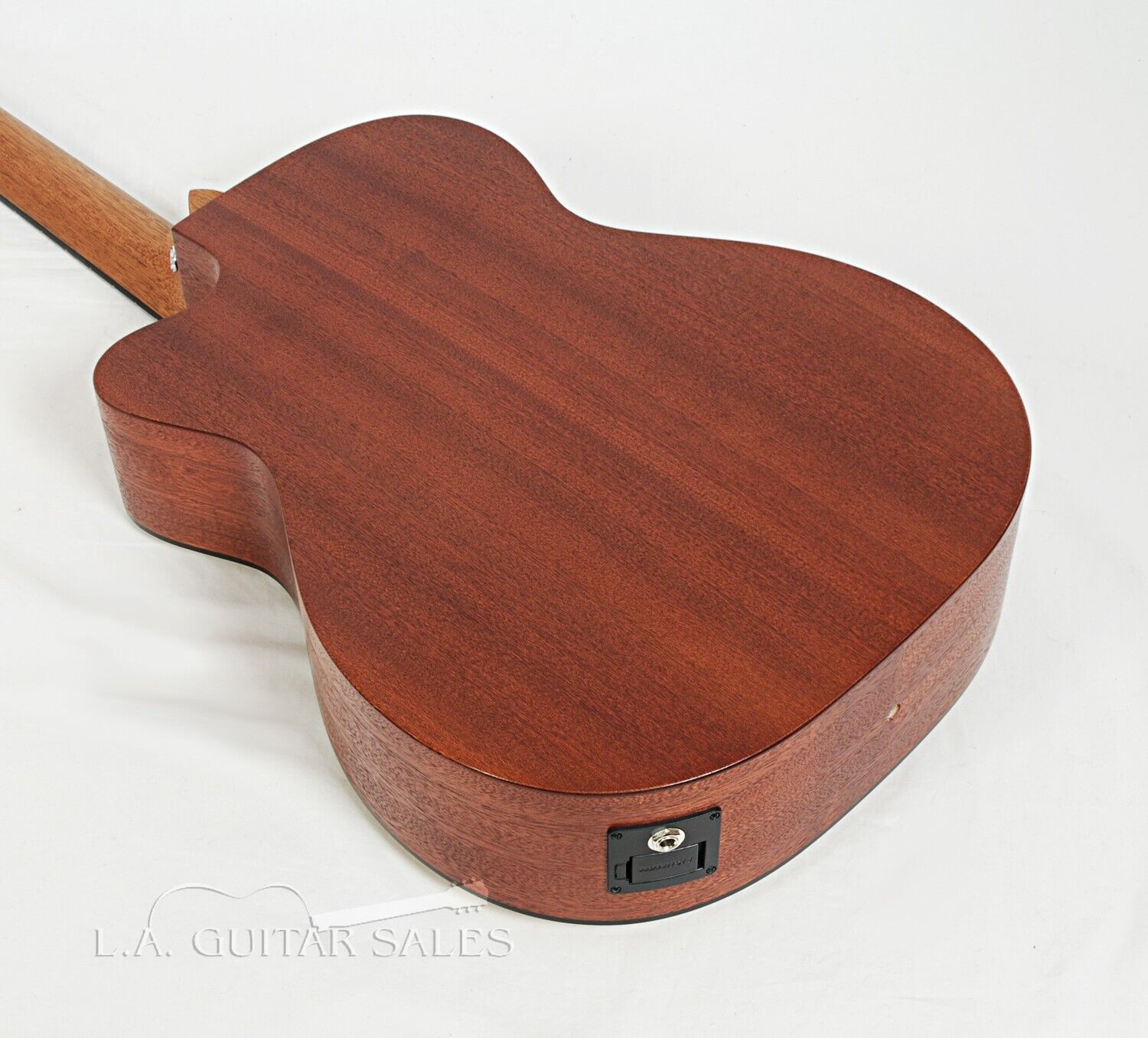 Martin 000CJR-10E Acoustic Electric Bass #33897 @ LA Guitar Sales 4