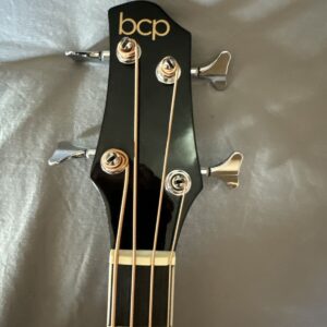 acoustic bass guitar used - Image 4
