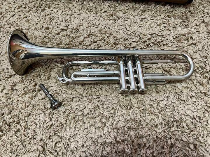 YAMAHA YTR-136 Trumpet silver Bb 1