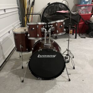 Ludwig Backbeat Complete Drum Set - 4 Pieces - Image 1