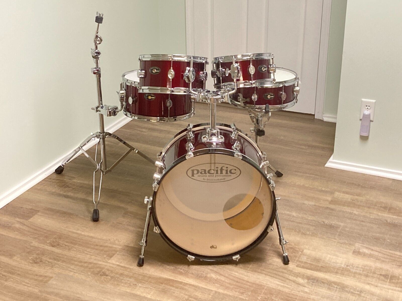 PDP by DW Pacific Chameleon Compact Travel Drum Set 2000s – Wine Red 1