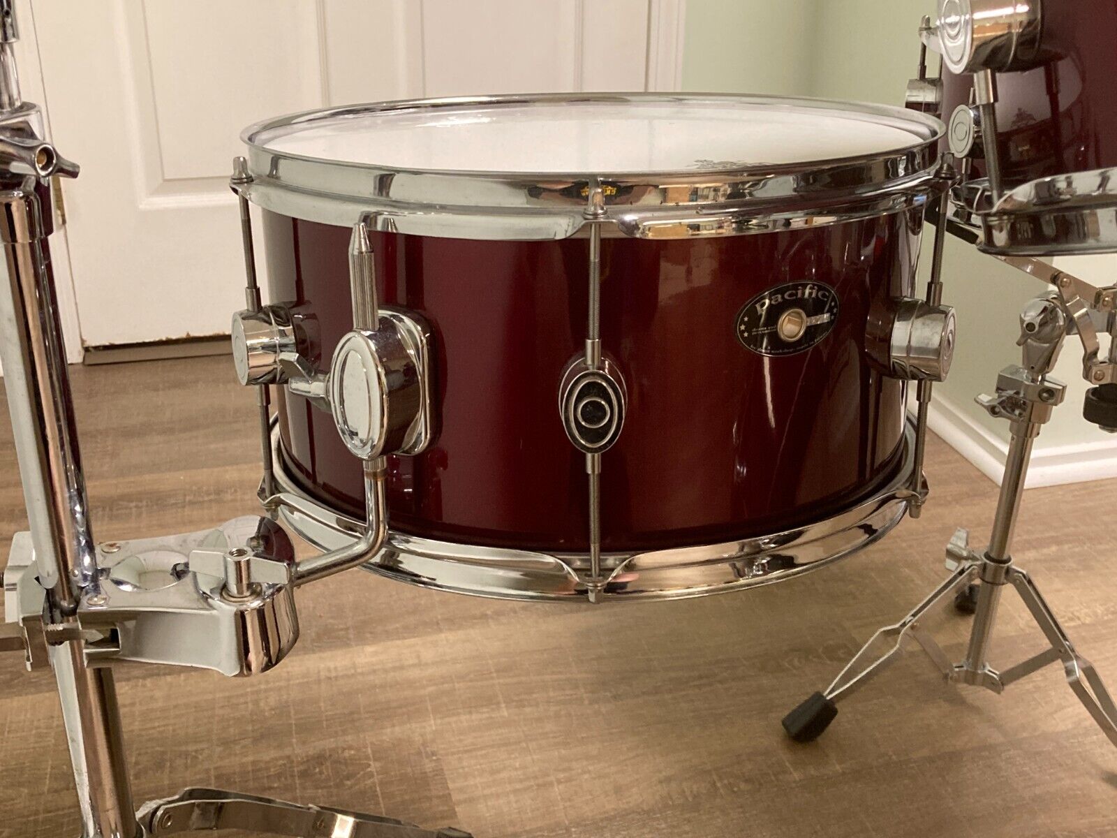 PDP by DW Pacific Chameleon Compact Travel Drum Set 2000s – Wine Red 4