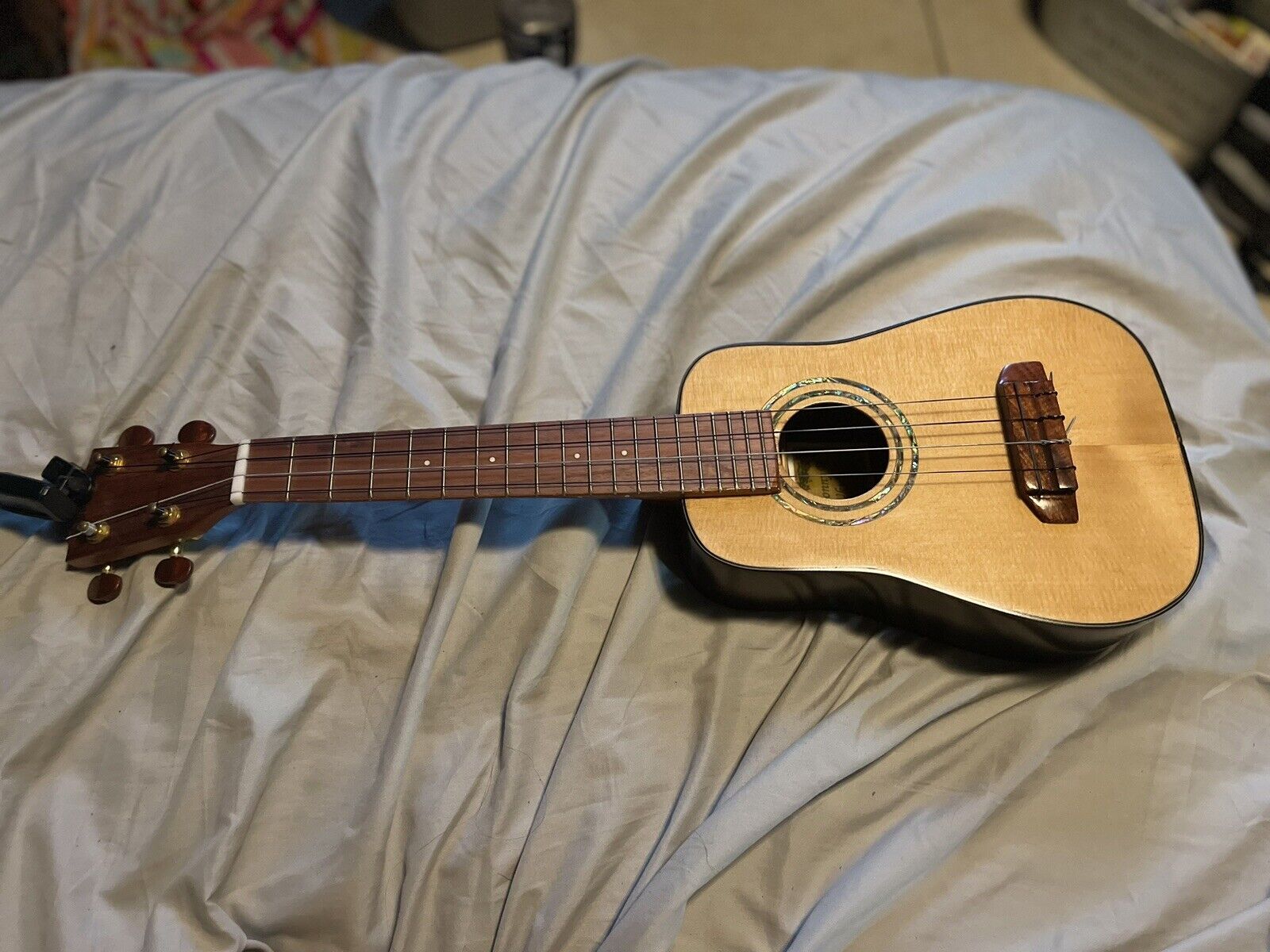 sunny d ukulele 2