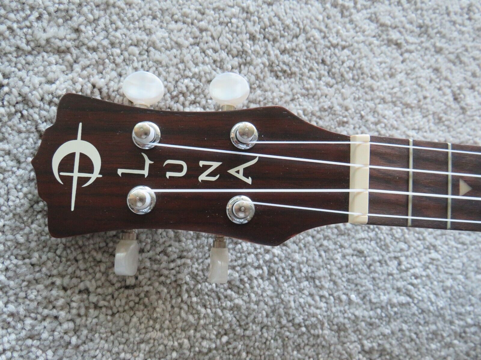 ukulele guitar UKE TC MAH Luna wood brown carved Acoustic Mahogany Bag case 7
