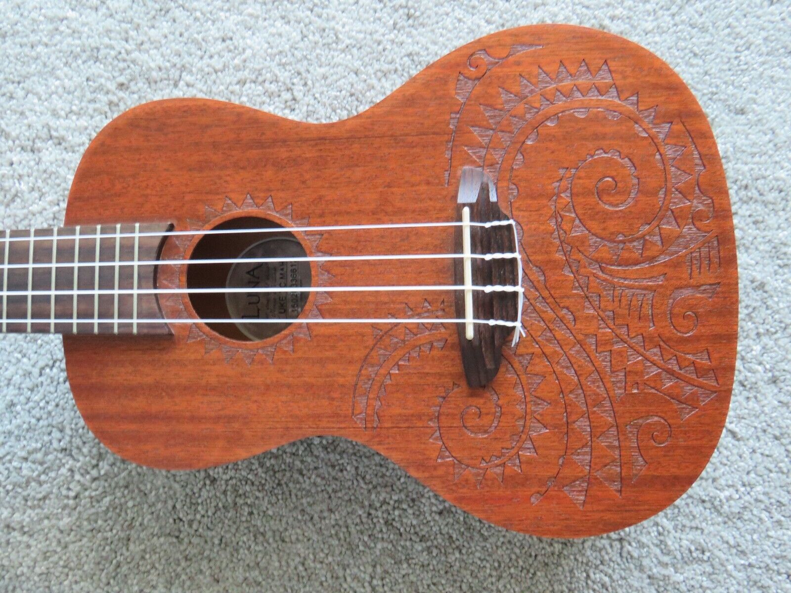 ukulele guitar UKE TC MAH Luna wood brown carved Acoustic Mahogany Bag case 6