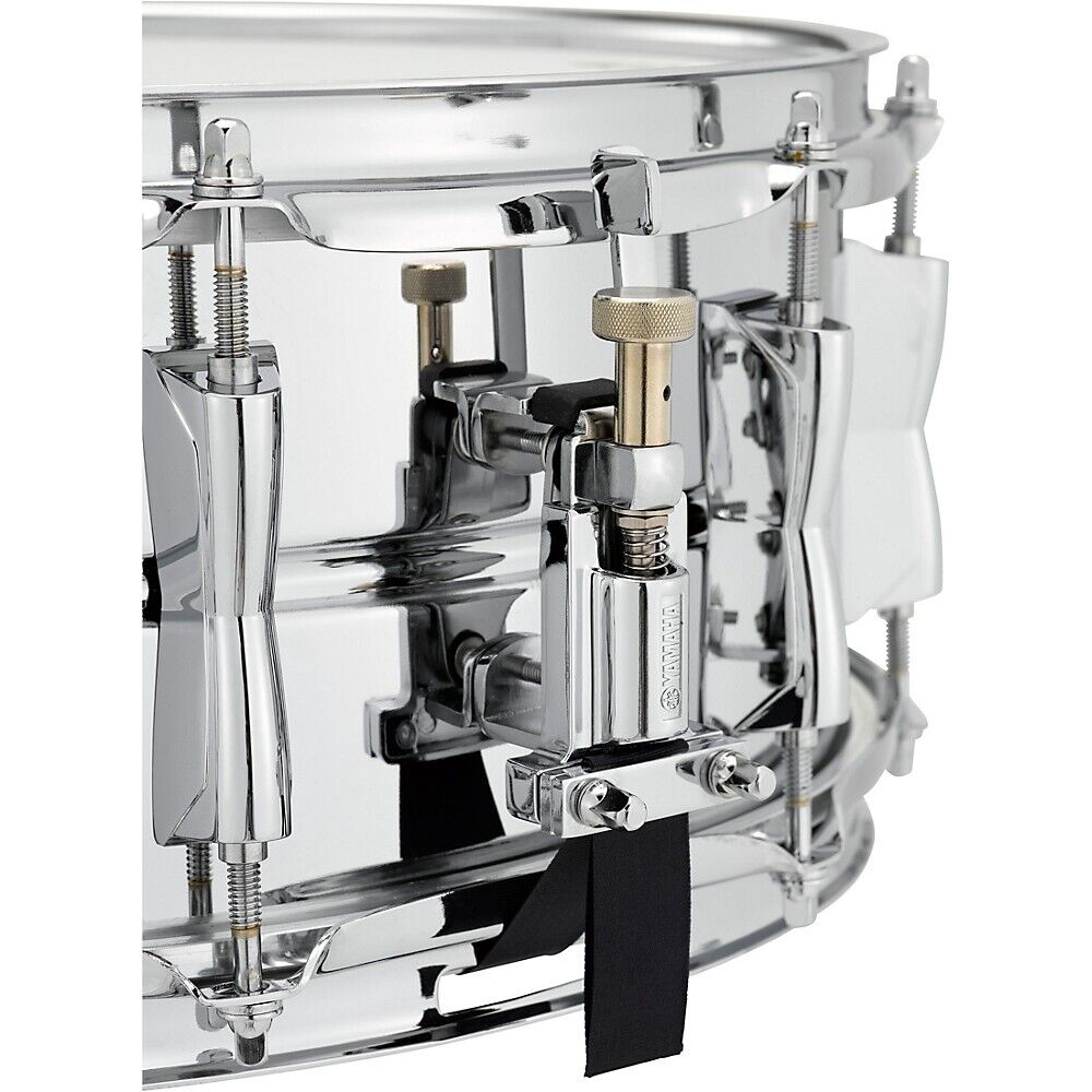 Yamaha Stage Custom Steel Snare with Road Runner Bag 3