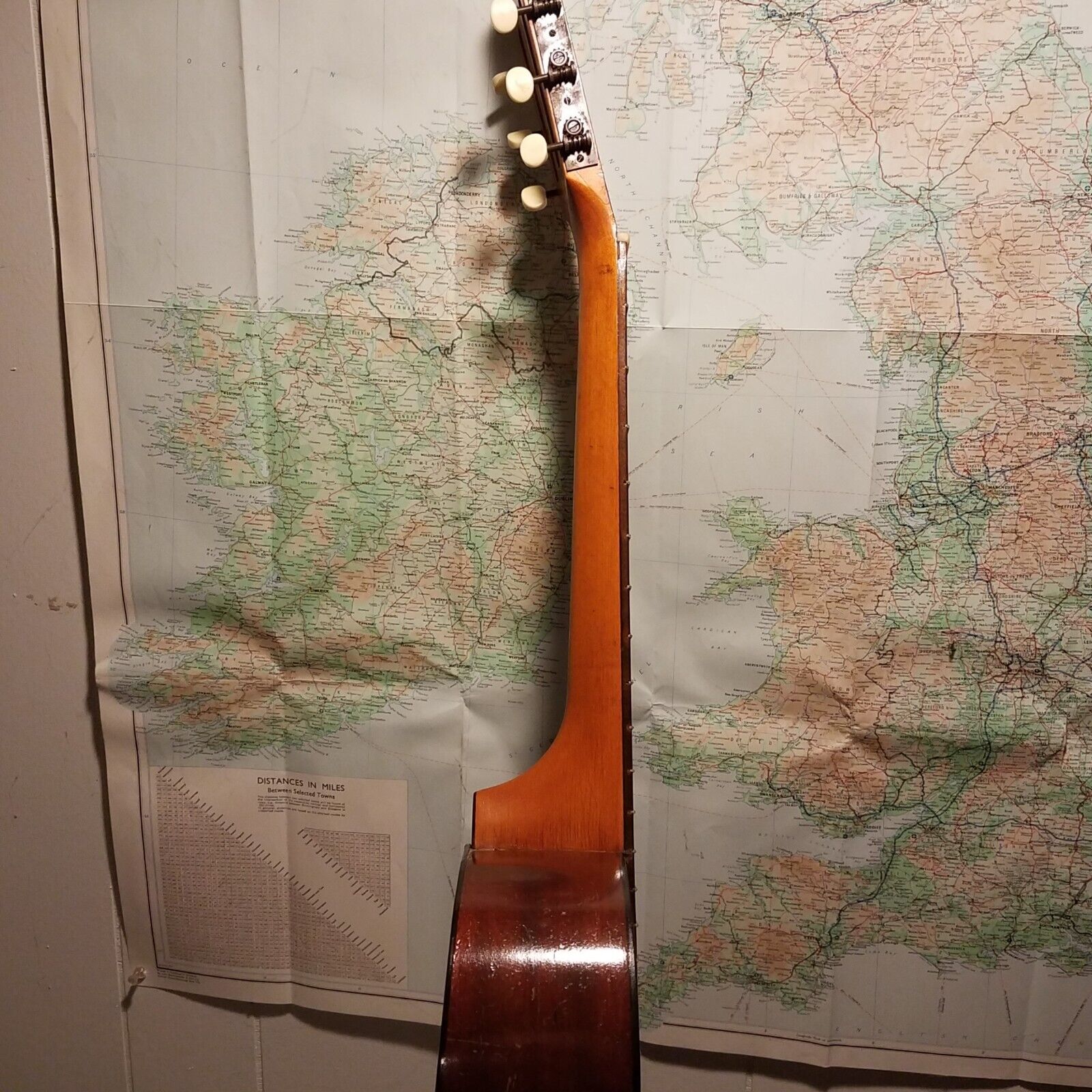 Regal Parlor Guitar — Vintage 11