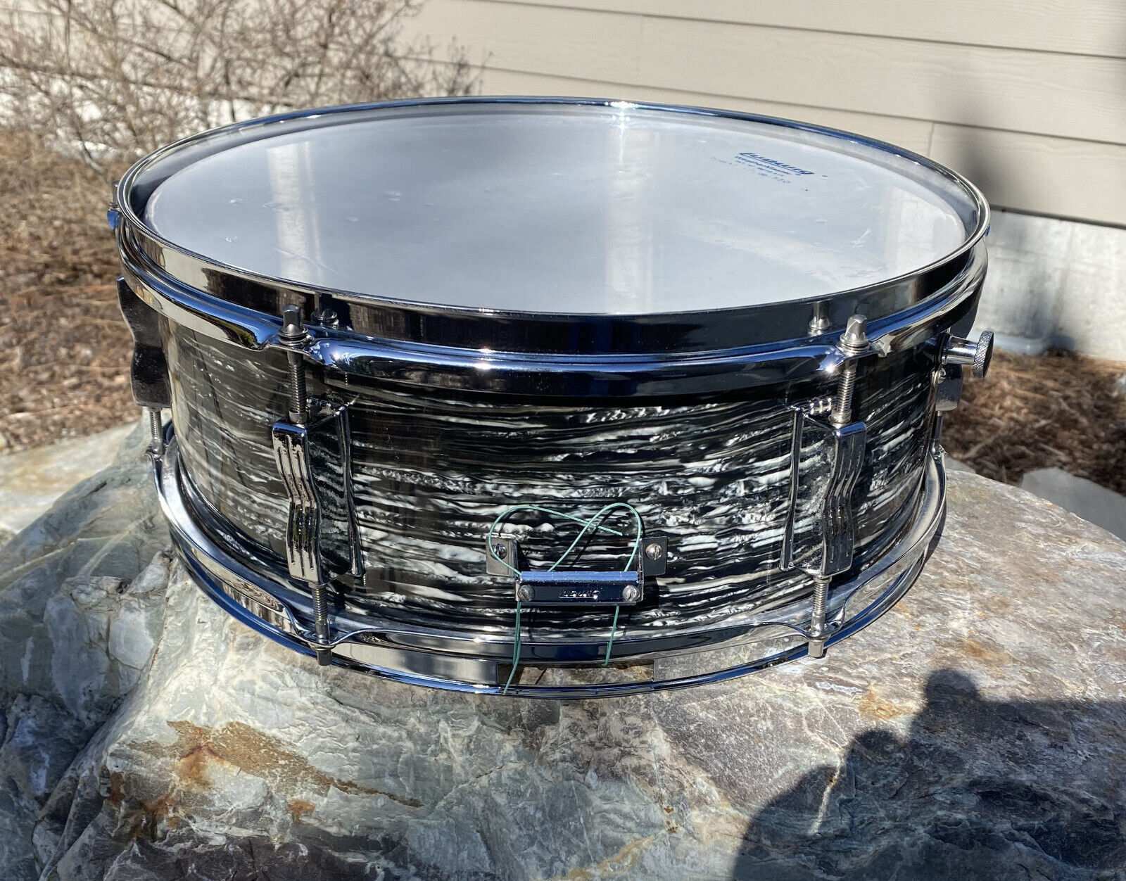 Ludwig Pioneer Snare Drum With Black Oyster Pearl Wrap 3