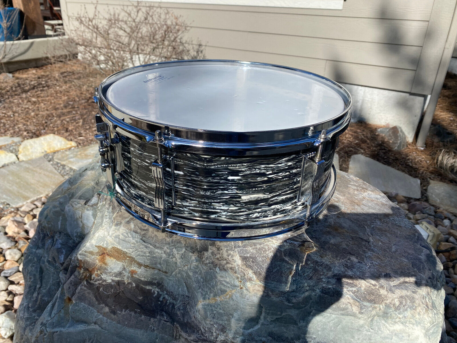 Ludwig Pioneer Snare Drum With Black Oyster Pearl Wrap 5