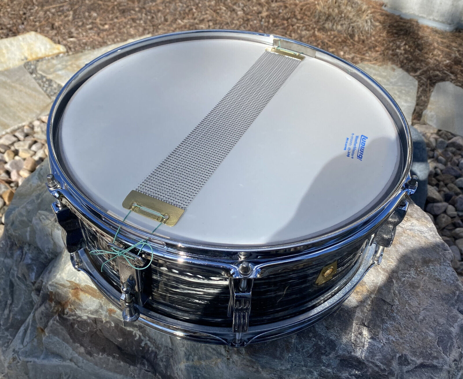 Ludwig Pioneer Snare Drum With Black Oyster Pearl Wrap 7