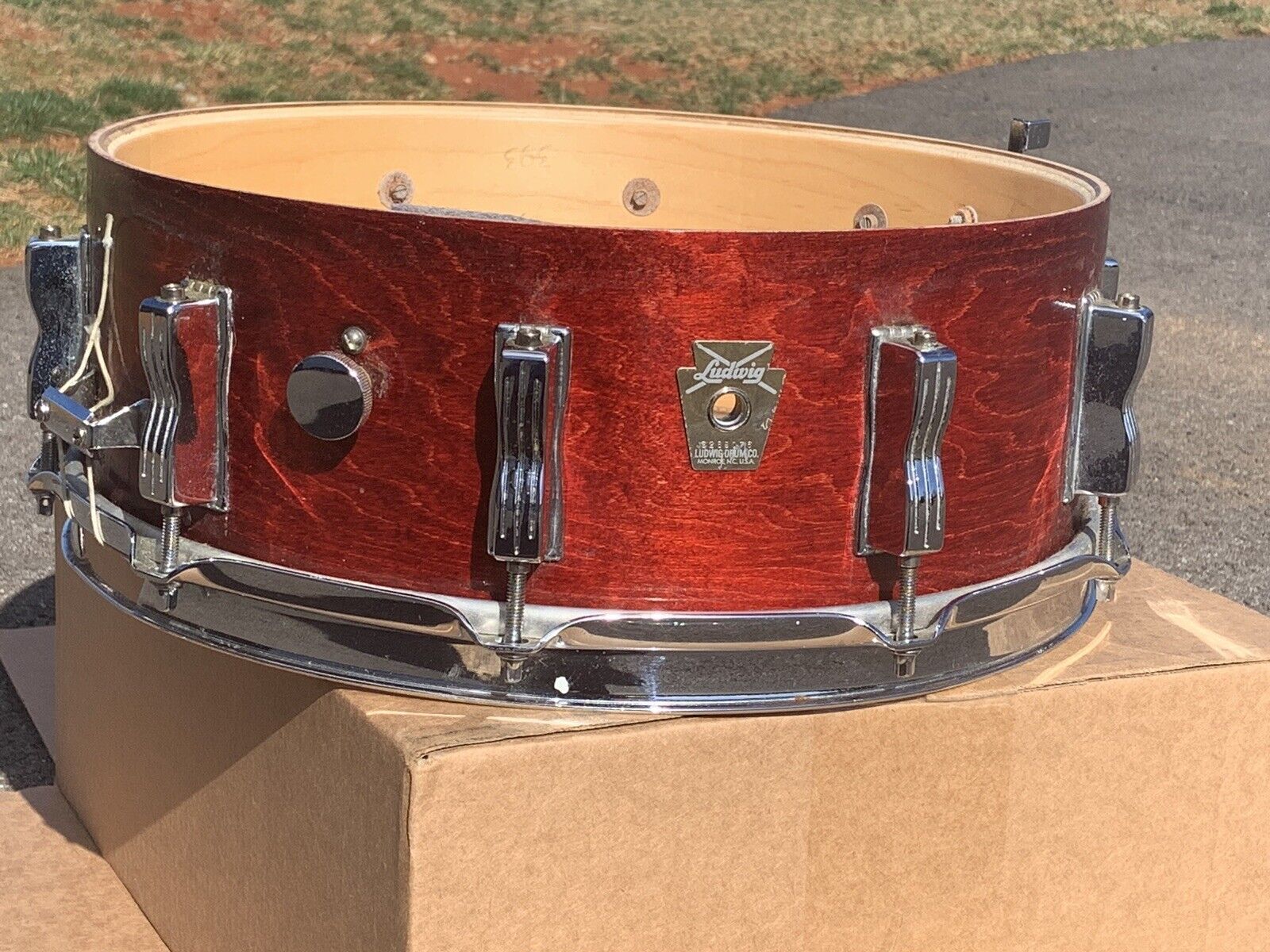 Ludwig 1980’s Maple 10 Lug 5×14 Snare Drum 7
