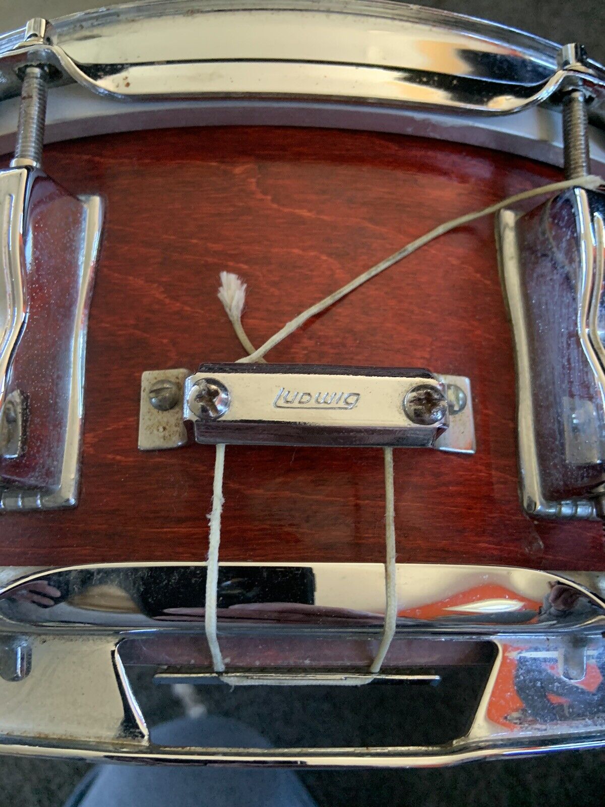 Ludwig 1980’s Maple 10 Lug 5×14 Snare Drum 11