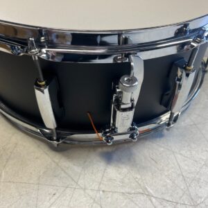 Pearl Modern Utility Maple Snare Drum 14 x 5.5 in. Satin Black - Image 3