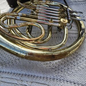 French Horn, King 1156 Single Key F with Eb Slide & Hard Case, circa, circa 1977 - Image 11