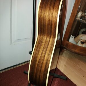 Alvarez AP70L Left Hand 6 String Acoustic Parlor Guitar w/Case - Image 10