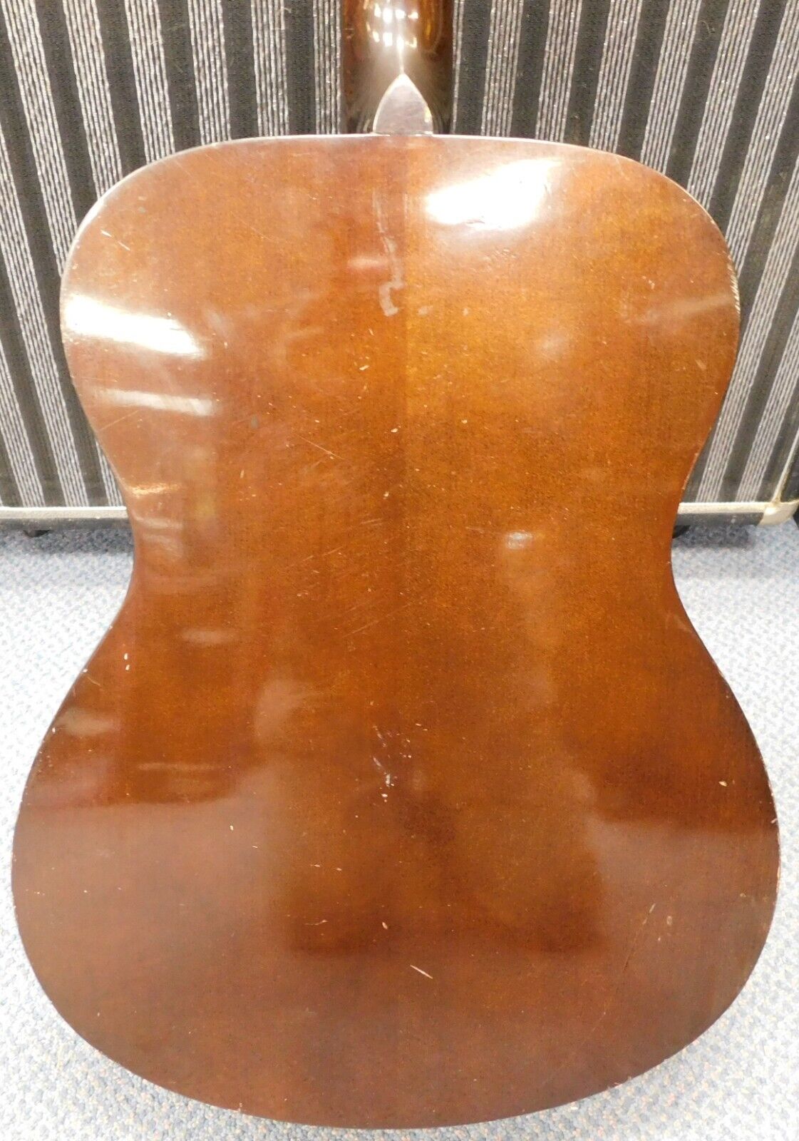 Yamaha FG-110 Red Label Steel String Acoustic Guitar – Natural 4
