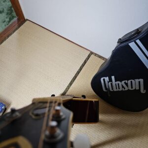 Tomson Gw-380 Guild1976 Acoustic Guitar With Hard Case - Image 13