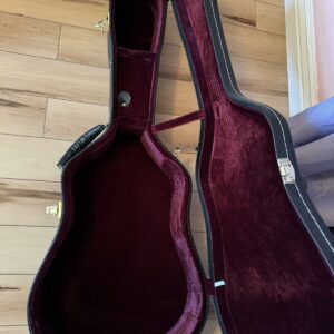 Orangewood Acoustic Guitar Hudson Torrefied Spruce dreadnought - Image 11