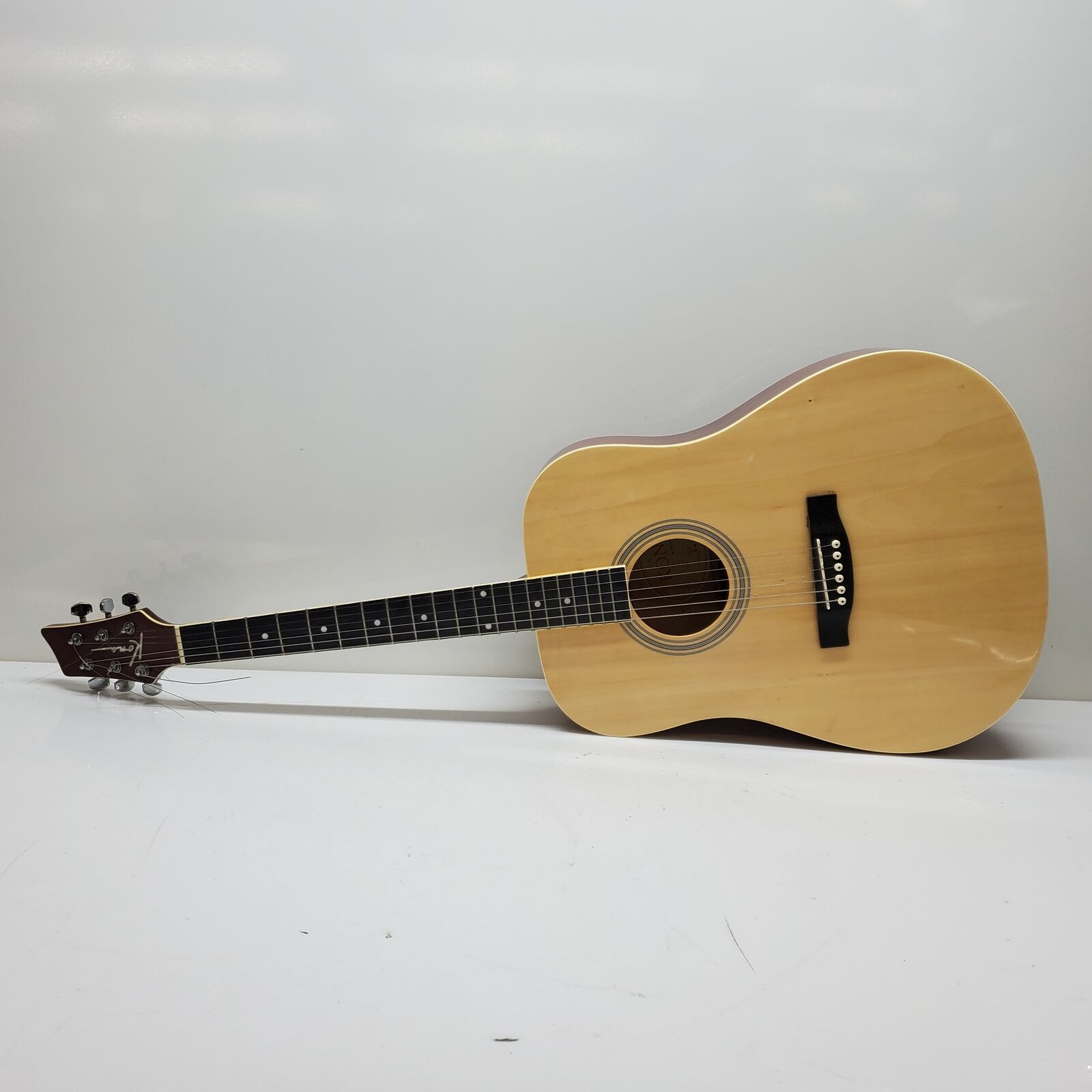 Kona Acoustic Guitar 1