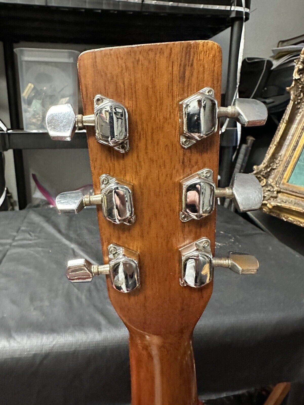 Vintage Alvarez 5227 Acoustic Guitar with Case 5